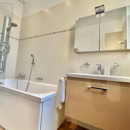 Big Apartment *