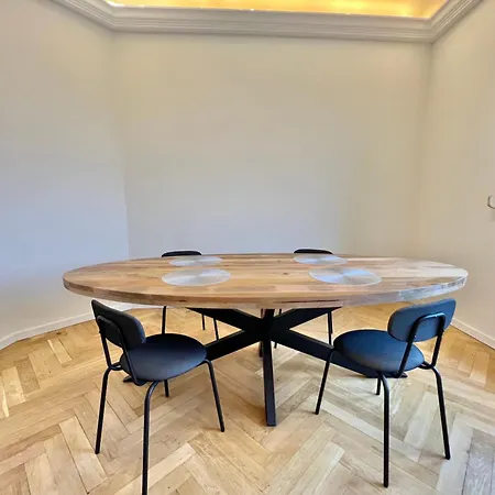 Big Apartment *